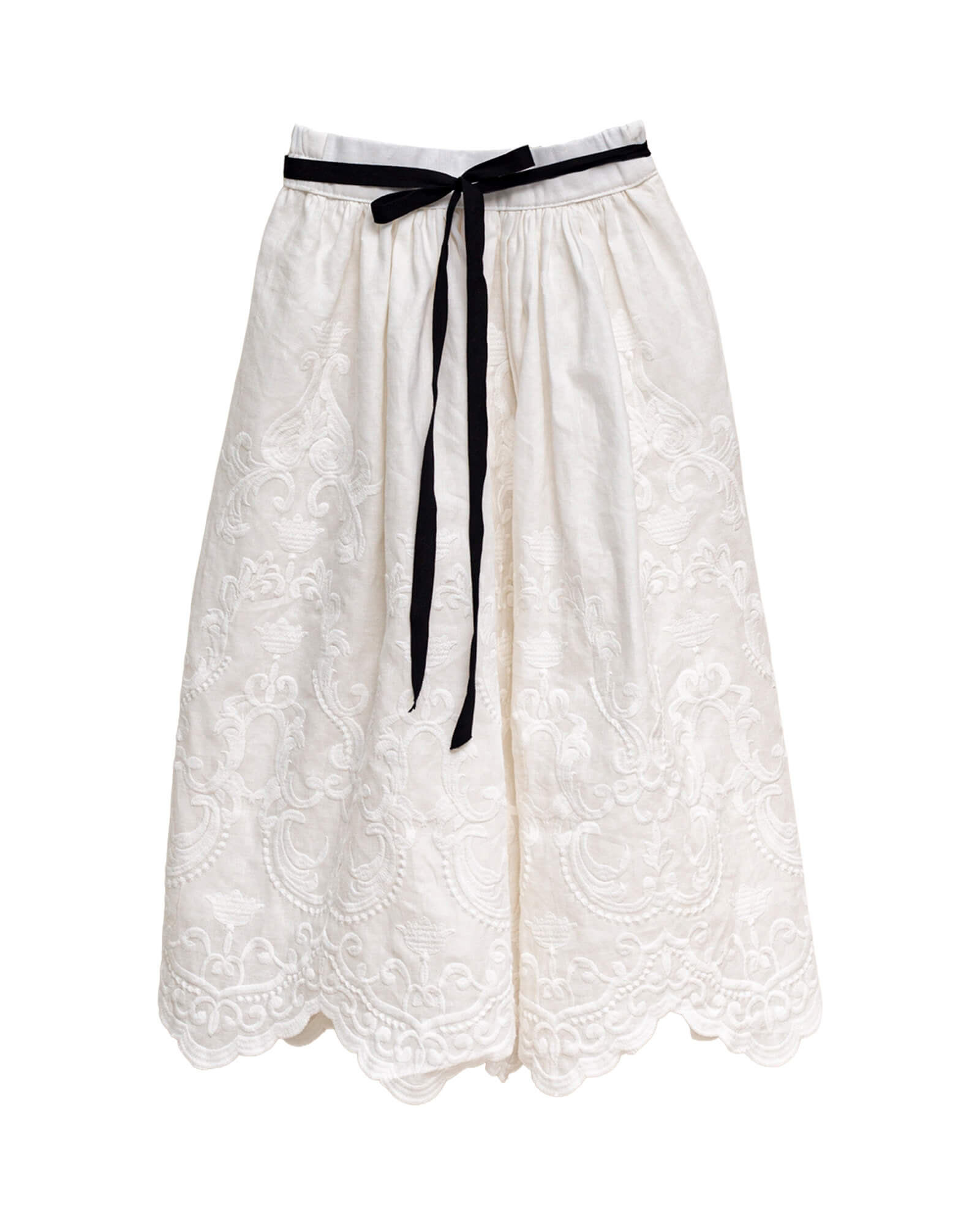 Conjunto en lino blanco bordado para adolescente invitada a boda o primera comunion Cosmosophie.