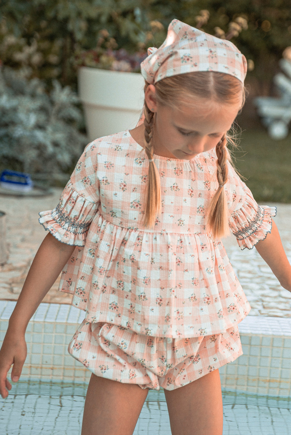 Conjunto blusa y bombacho en vichy rosa para niña Cosmosophie