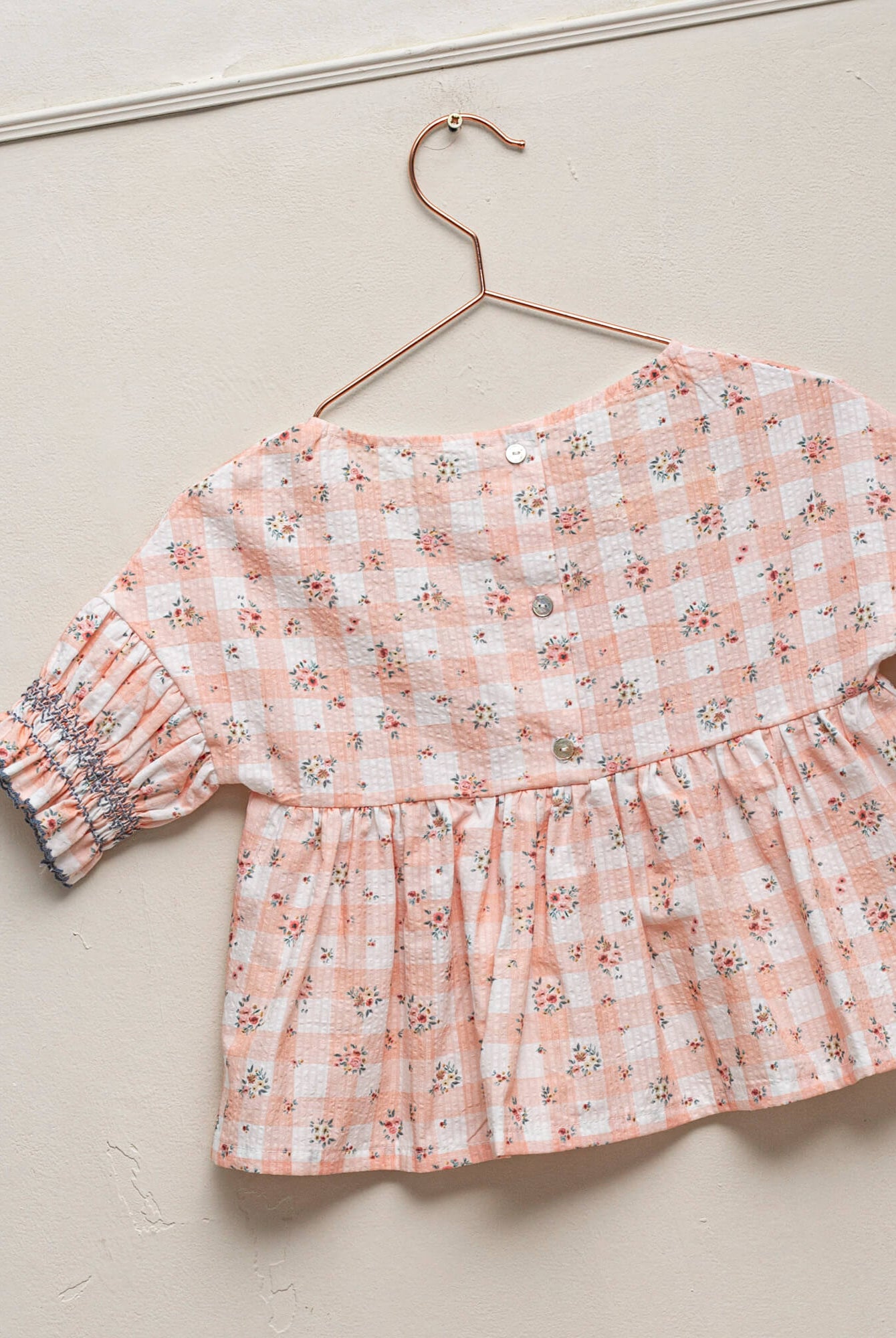 Conjunto blusa y bombacho en vichy rosa para niña Cosmosophie