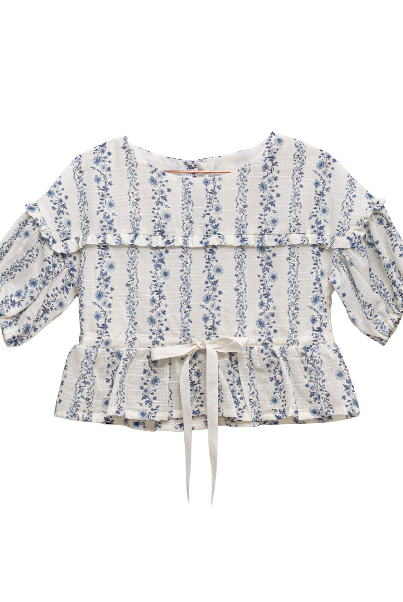 Conjunto para niña teen adolescente de blusa y falda, invitada a boda o primera comunion de flores azules Cosmosophie.