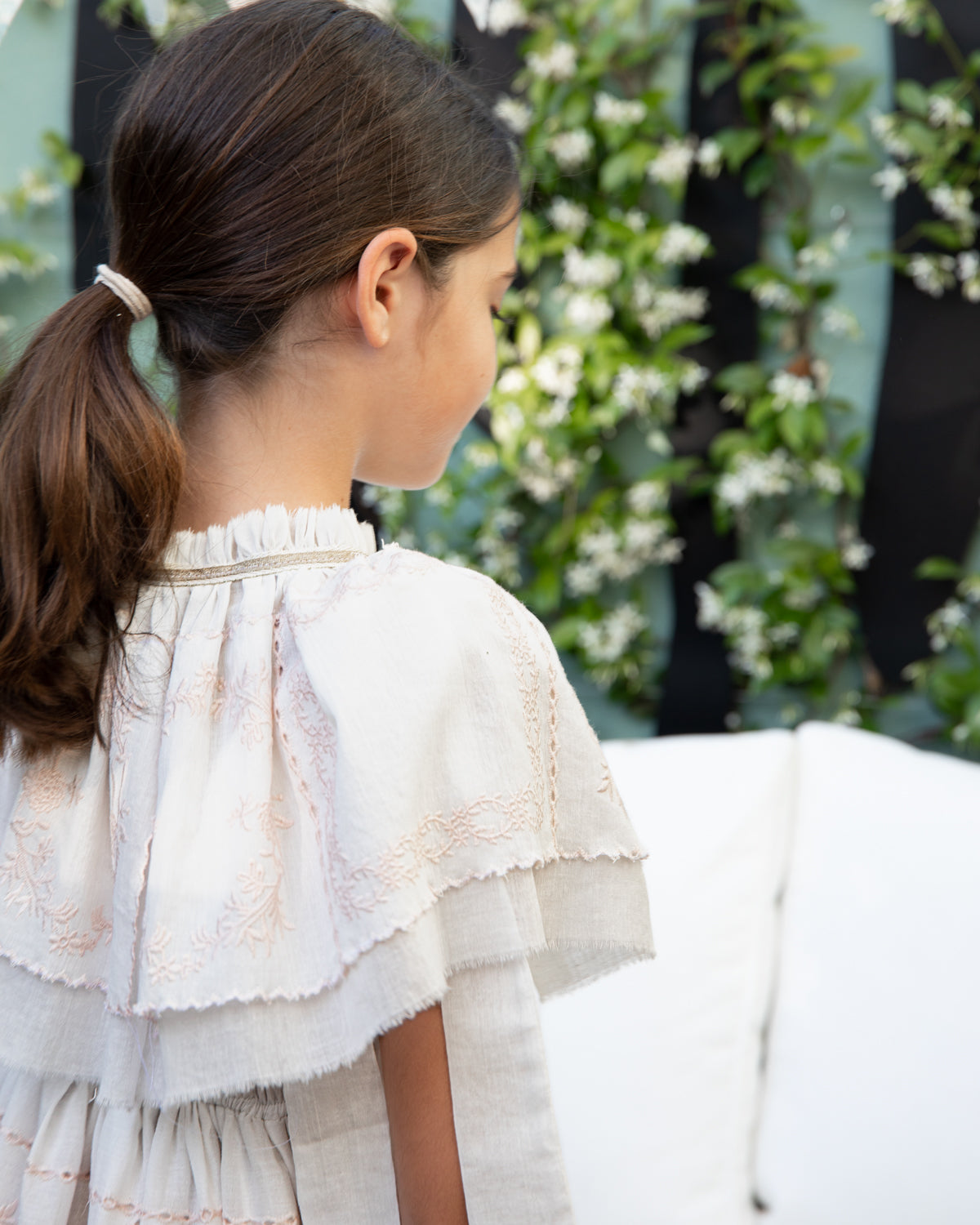 Cuello a juego de vestido bordado dune Cosmosophie