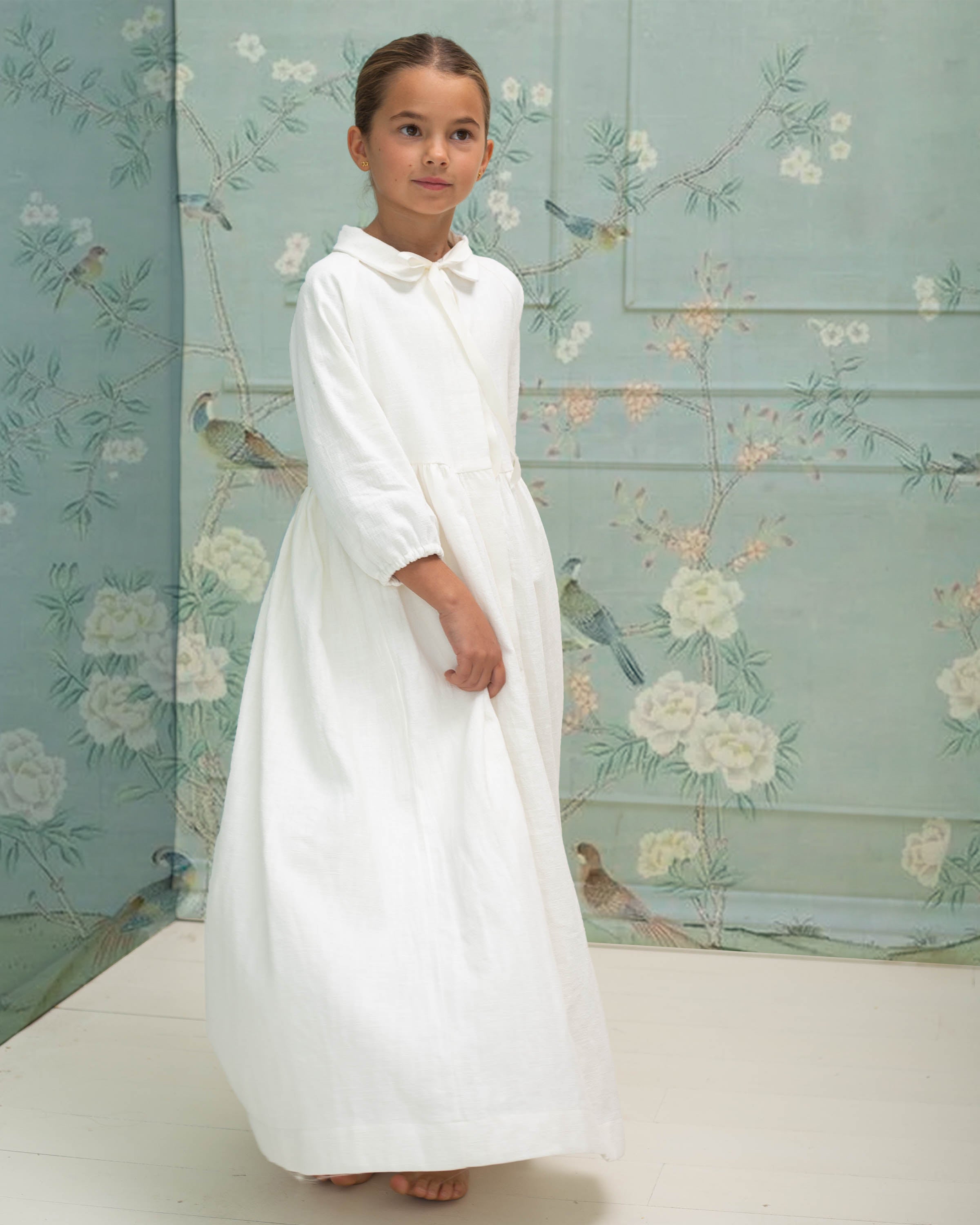 Vestido primera comunión de lino blanco Gemini de Cosmosophie