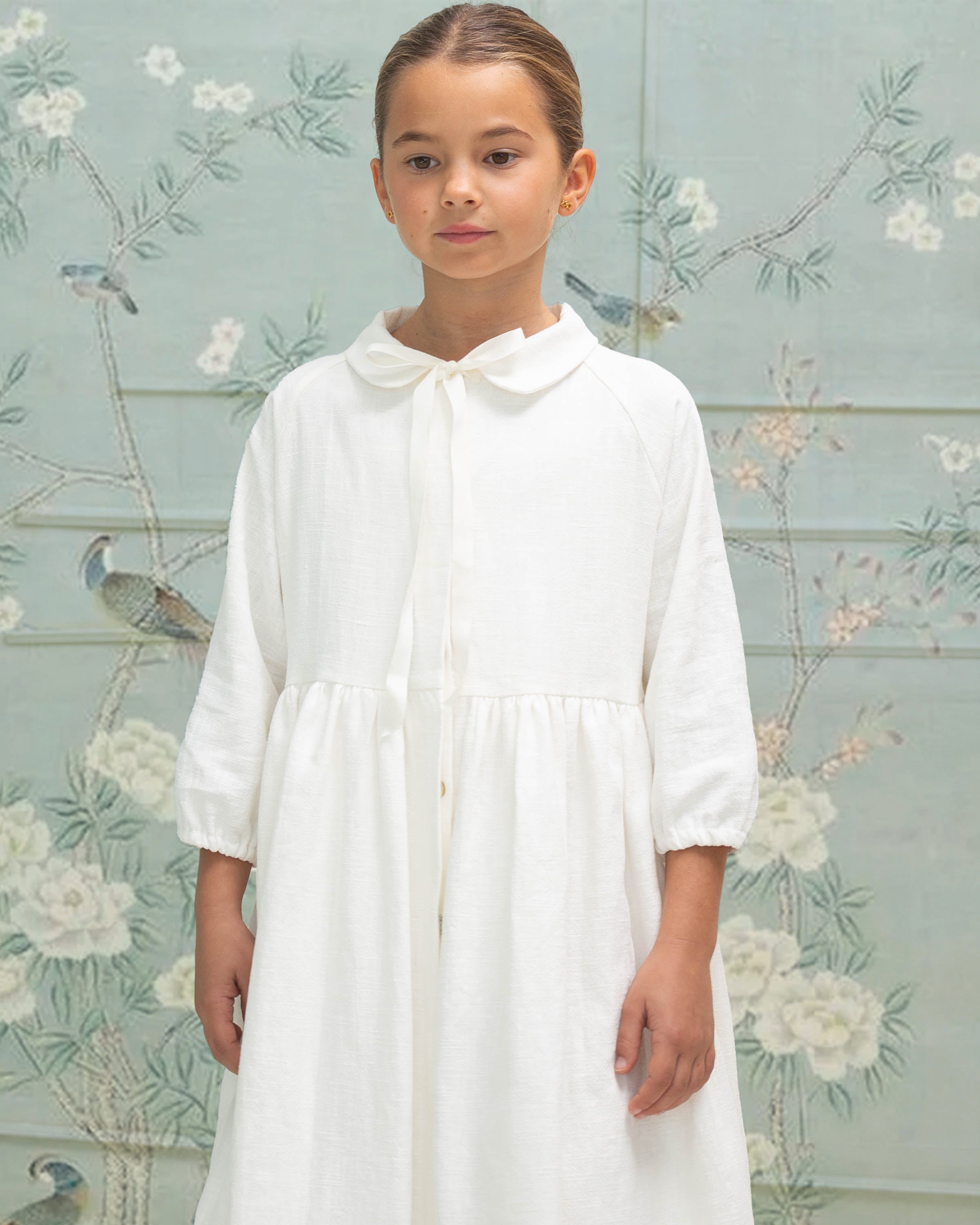 Vestido primera comunión de lino blanco Gemini de Cosmosophie