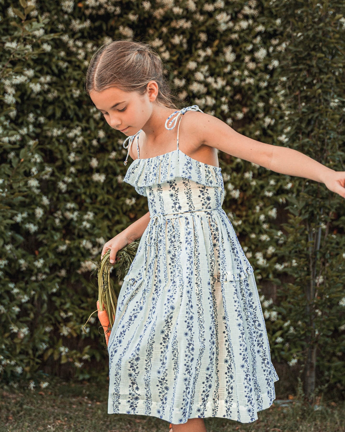 Vestido tirantes para iña flores cosmosophie