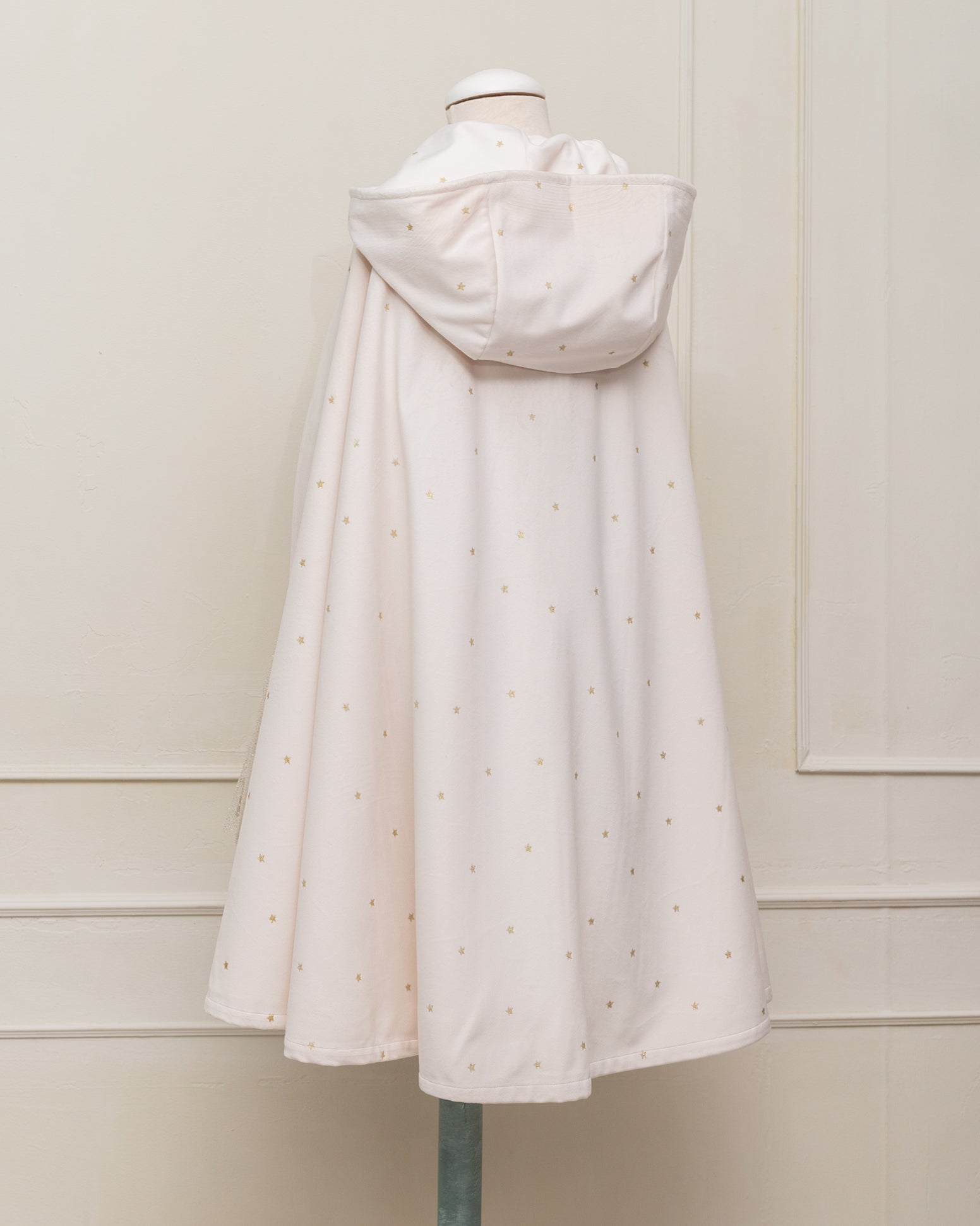 Disfraz capa de terciopelo con estrellas en Oro