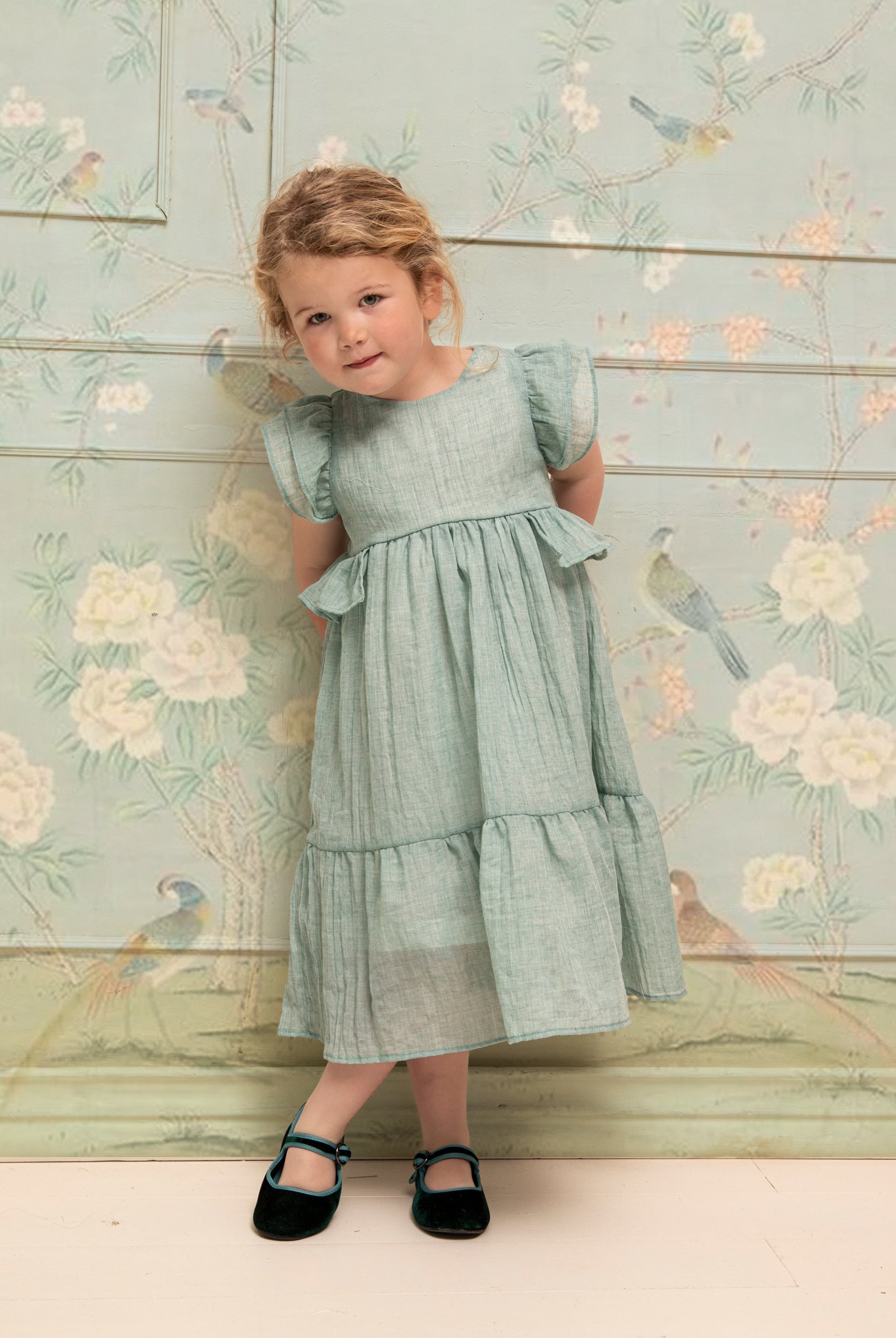 Traje de Arras verde agua Kanon de Cosmosophie.