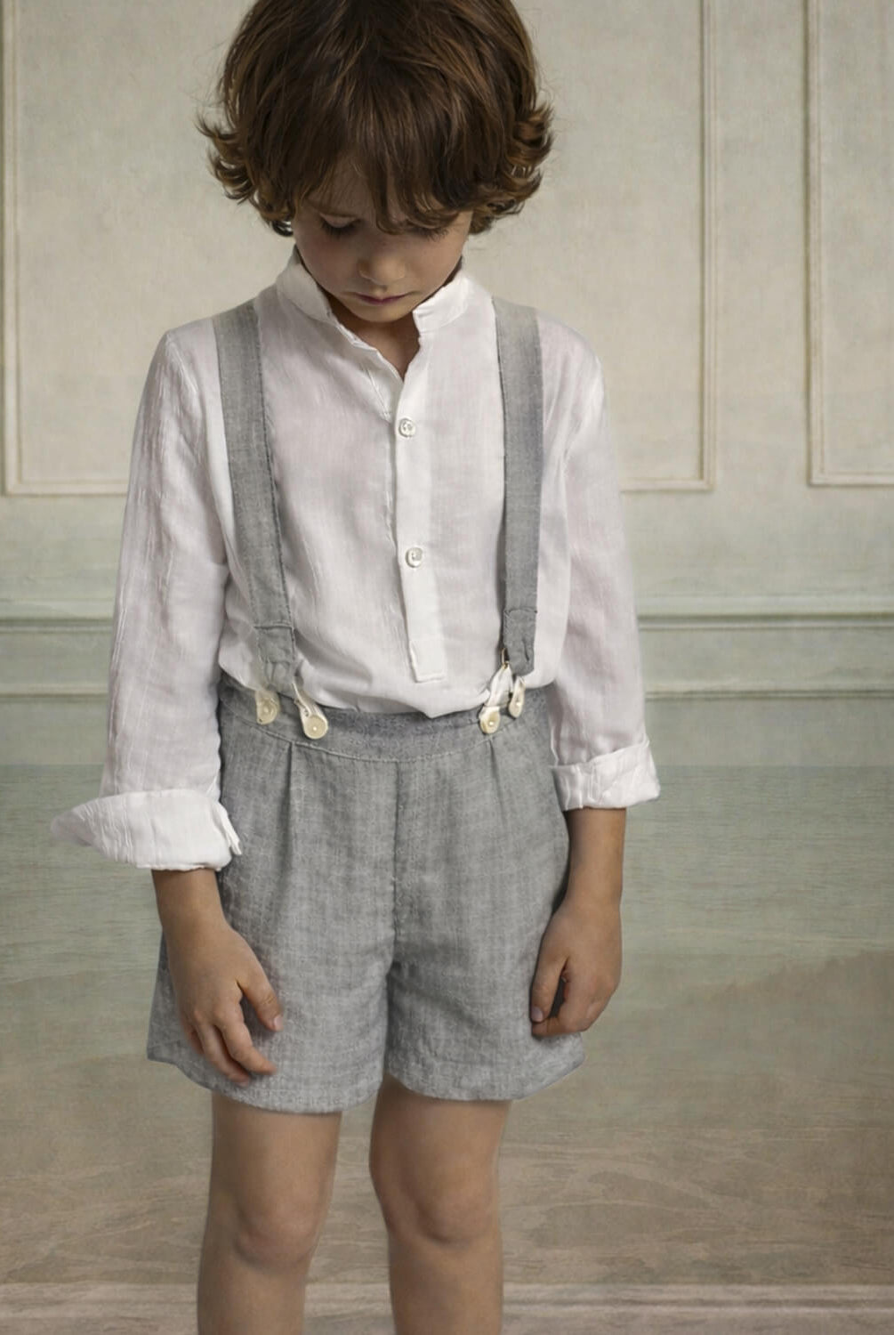 Pantalon cortonde arras para niño invitado a boda Cosmosophie