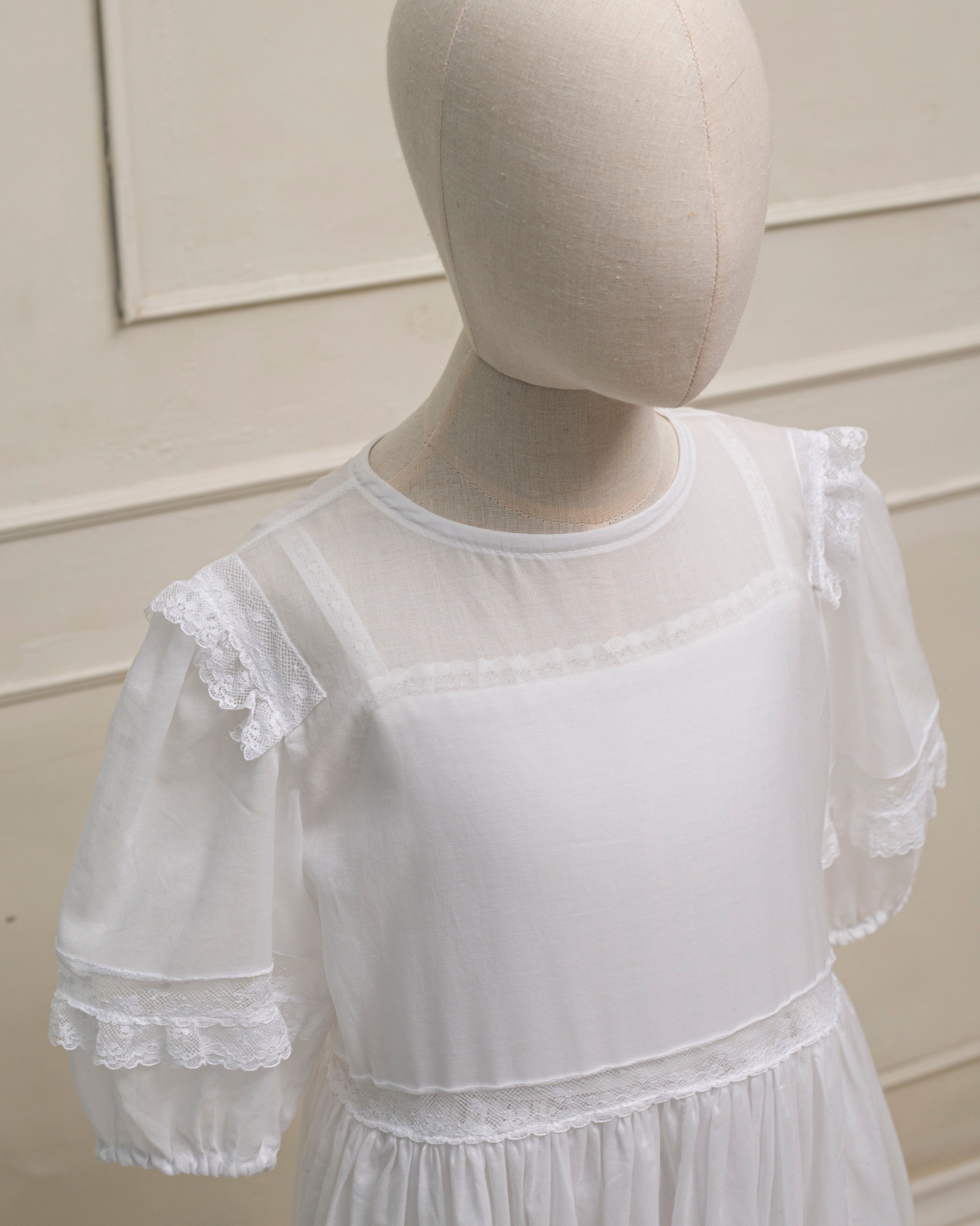 Vestido Primera Comunion blanco Lotus de Cosmosophie