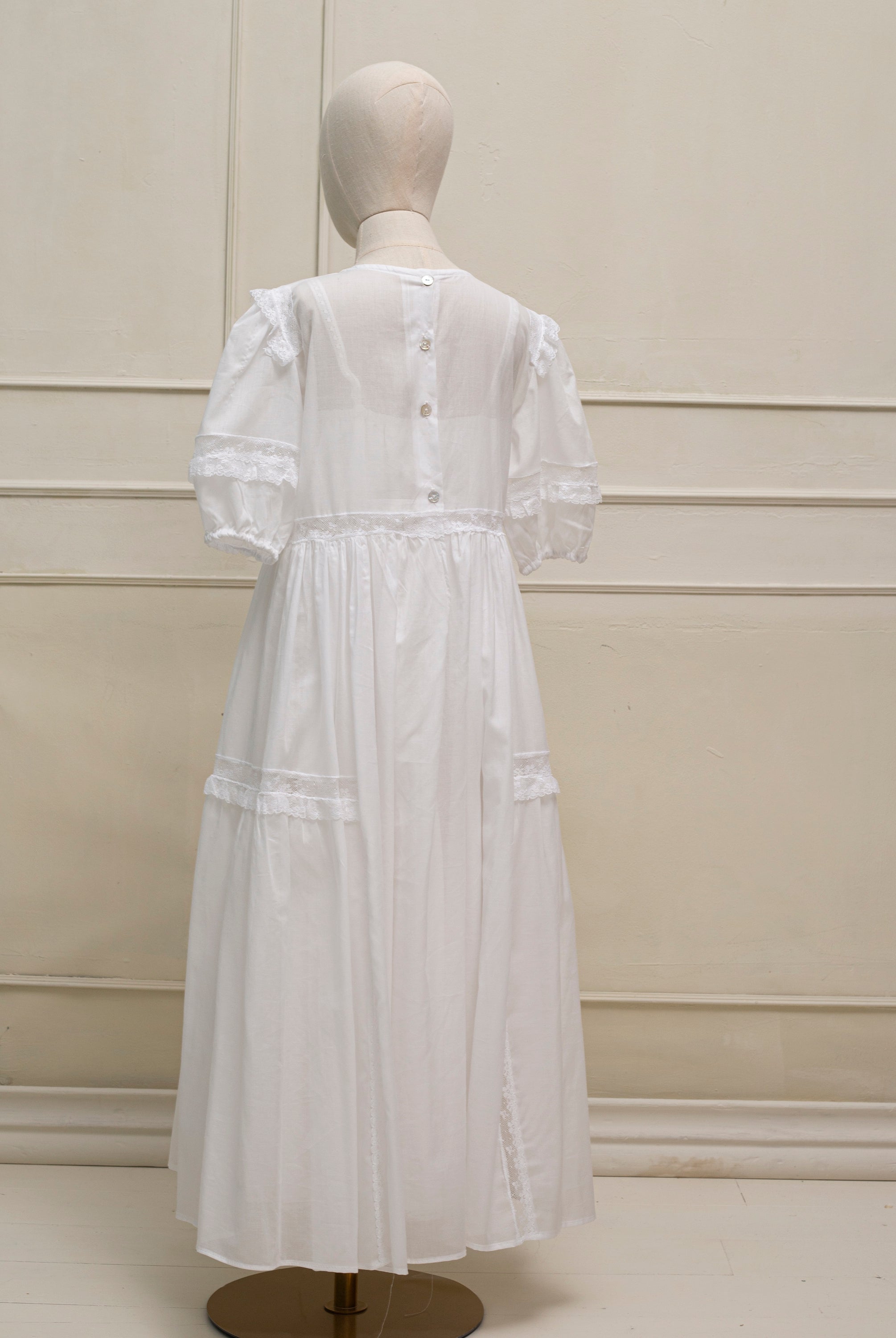 Vestido Primera Comunion blanco Lotus de Cosmosophie