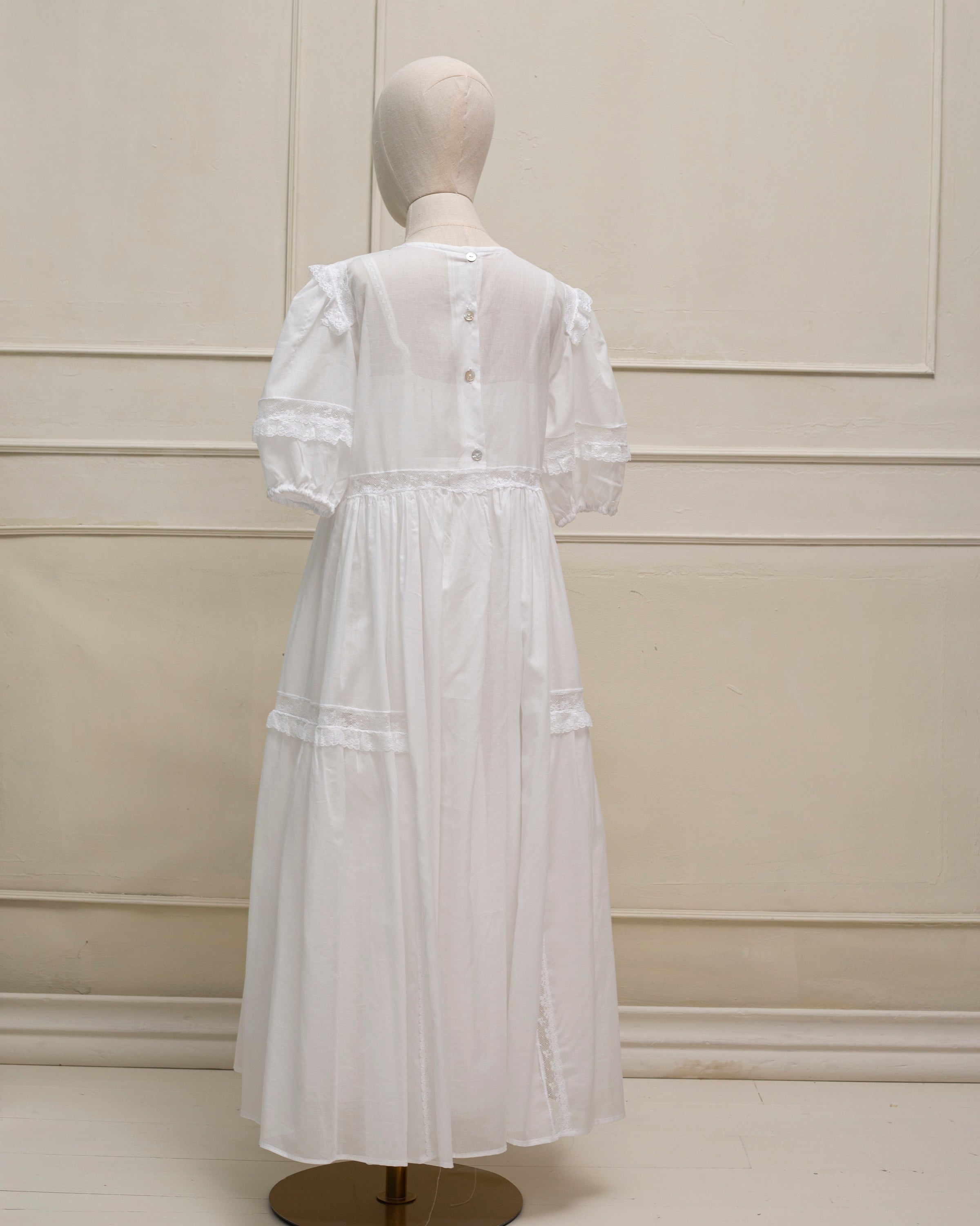 Vestido Primera Comunion blanco Lotus de Cosmosophie