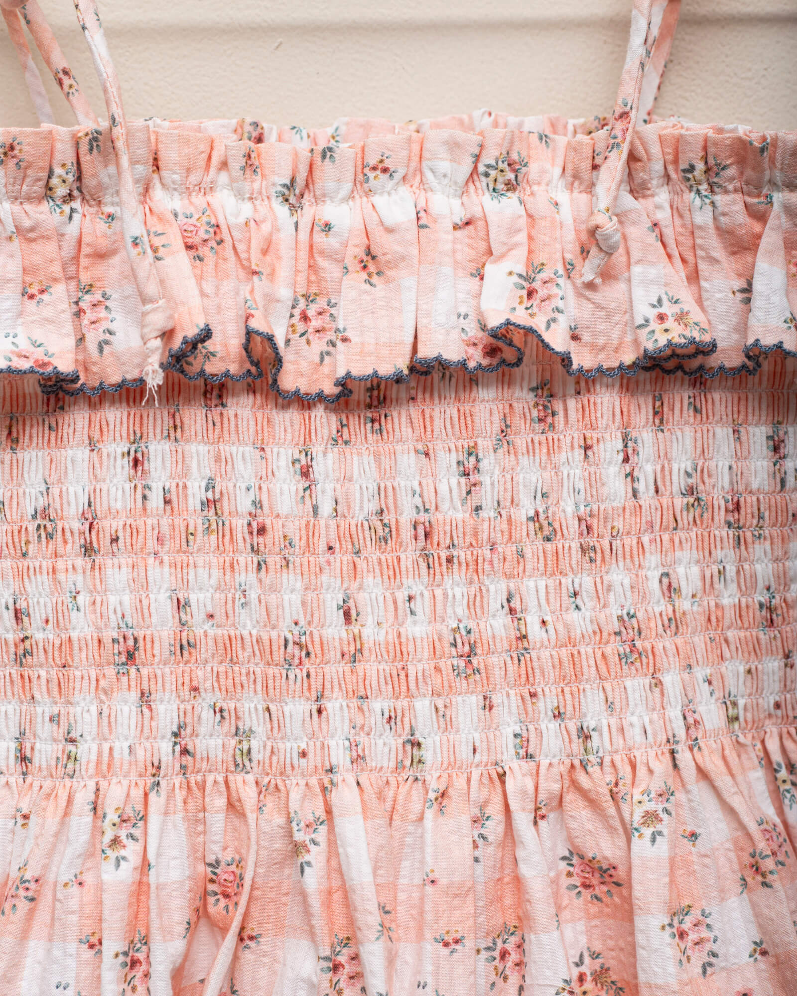 Mono tirantes nido de abeja para niña en vichy rosa Cosmosophie