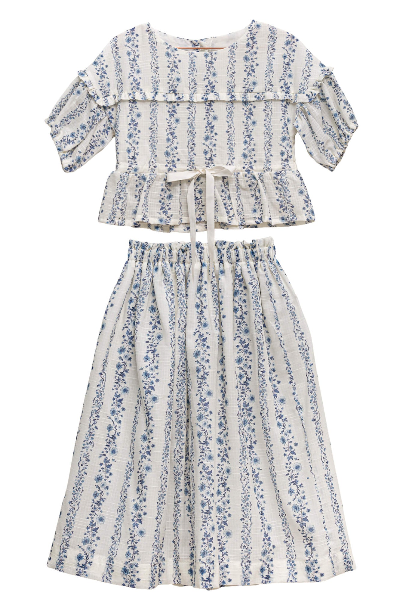 Conjunto para niña teen adolescente de blusa y falda, invitada a boda o primera comunion de flores azules Cosmosophie.