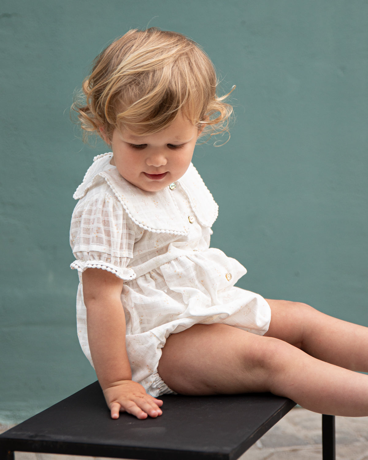 Ranita flores rosas cuello bebe de Cosmosophie