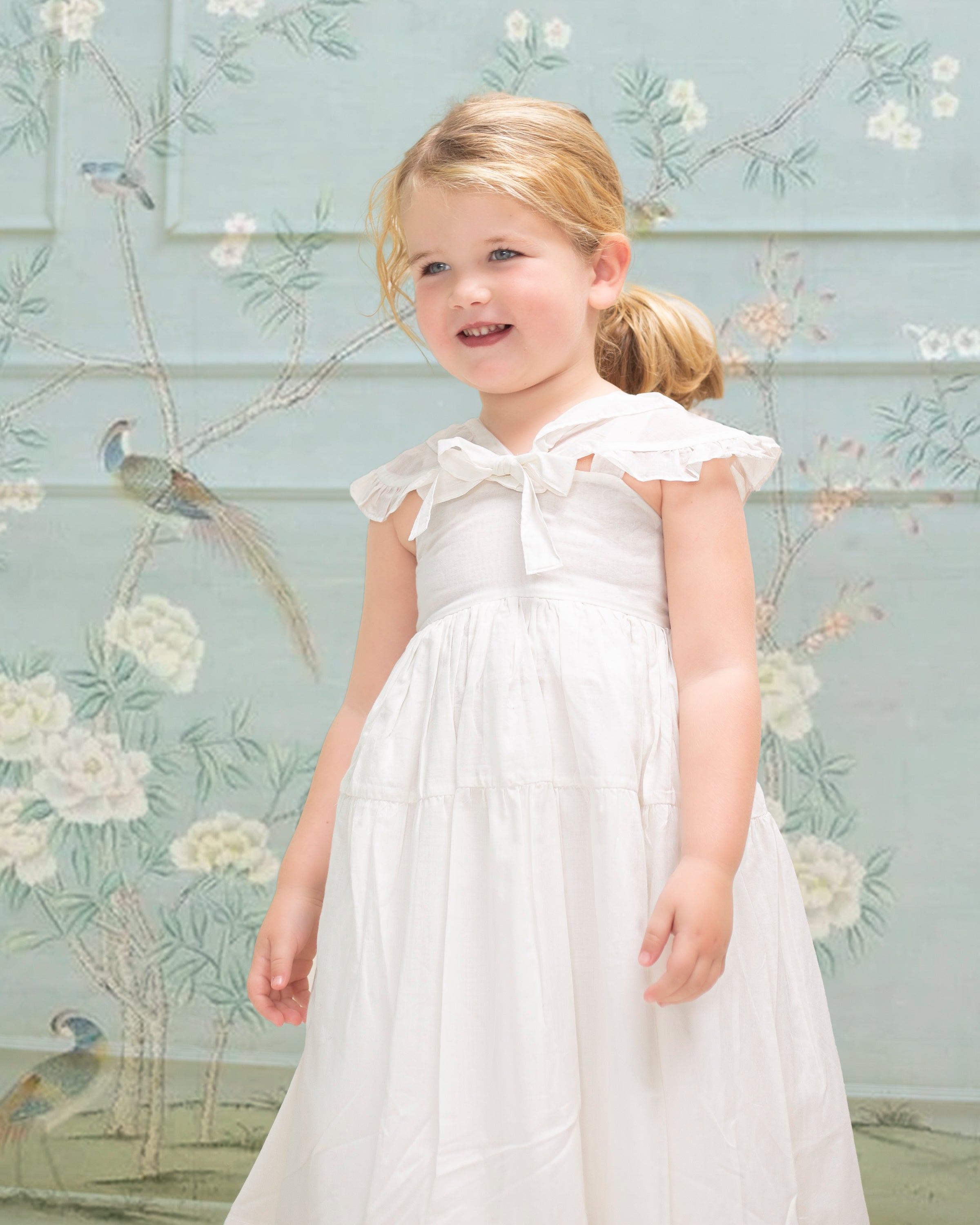 Traje de Arras en Blanco modelo Pepa de Cosmosophie