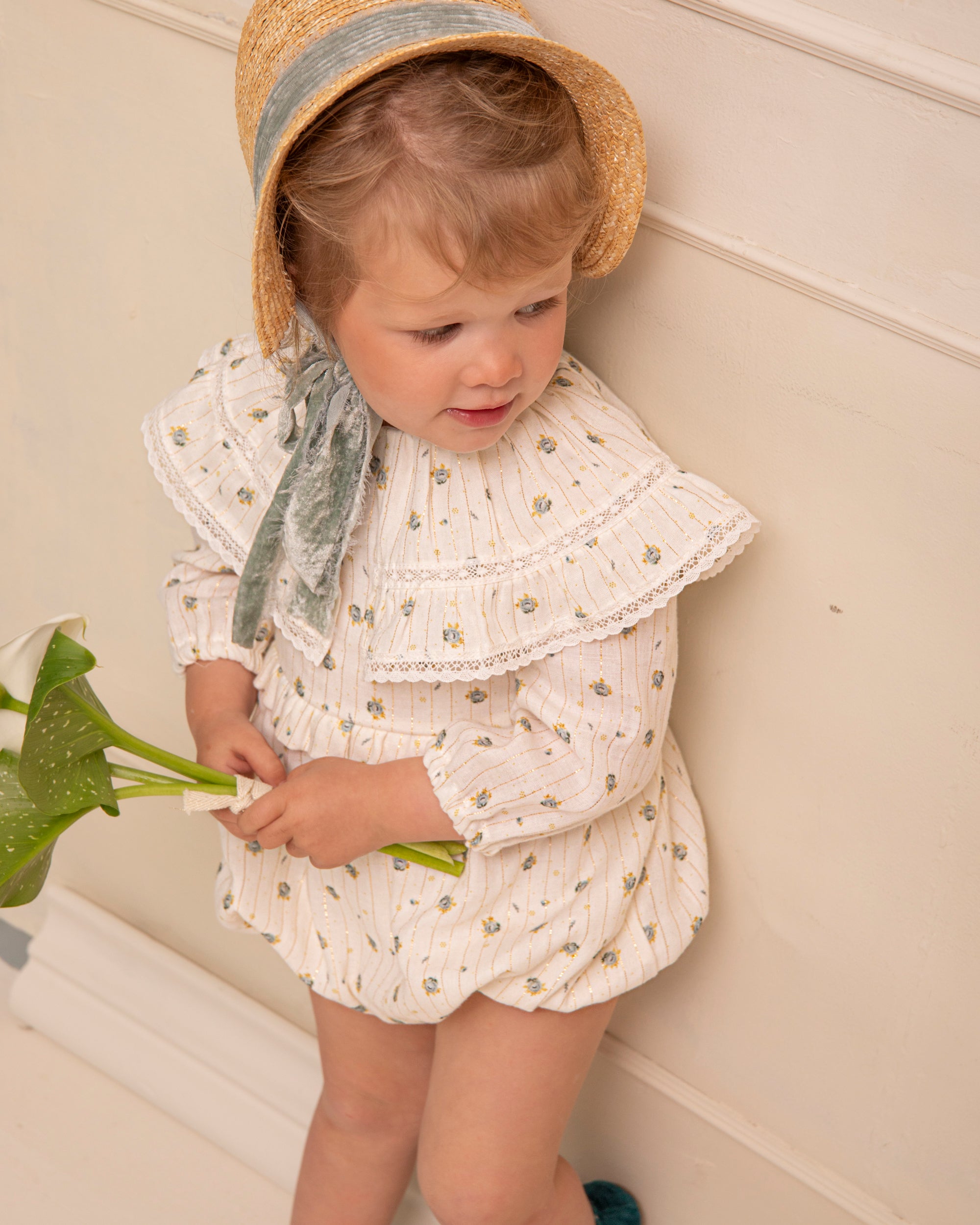 Ranita Arras de bebe de flores Cosmosophie