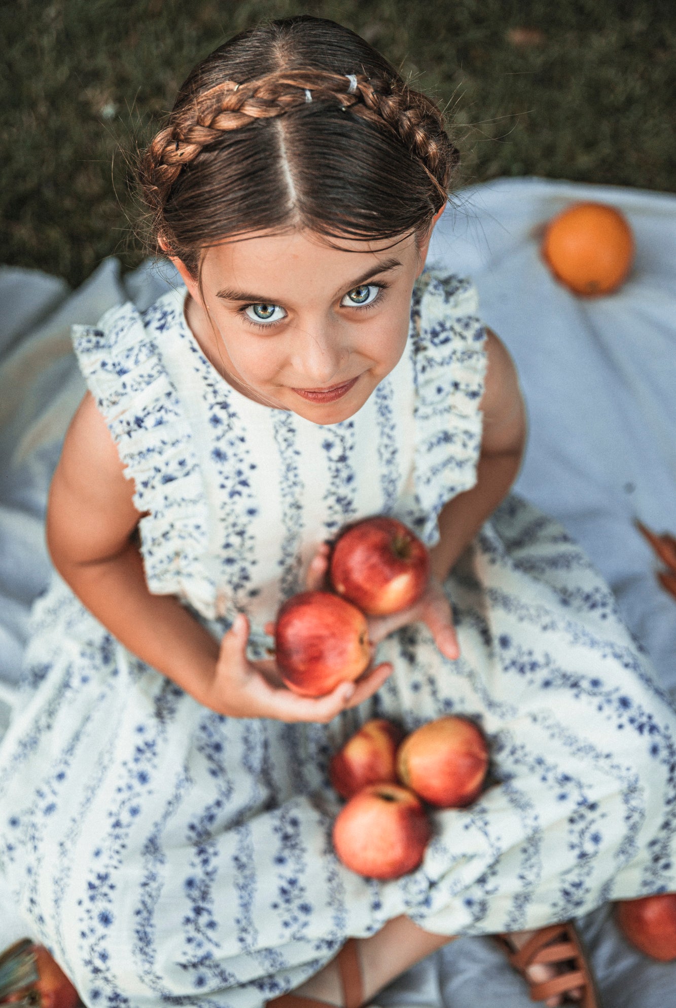 Pichi de flores con volantes en el pecho cosmosophie