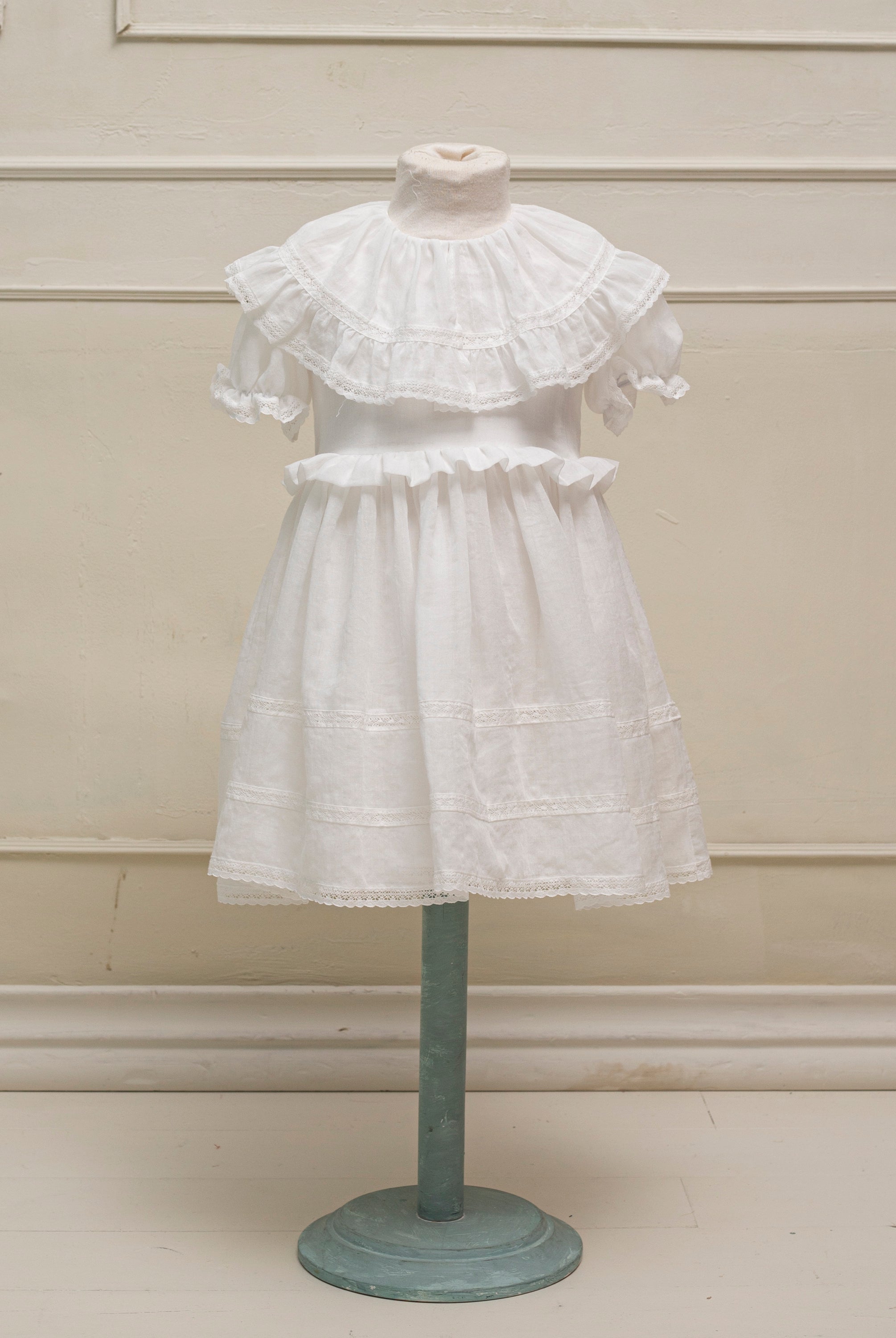 Traje de Arras en Blanco Yves de Cosmosophie