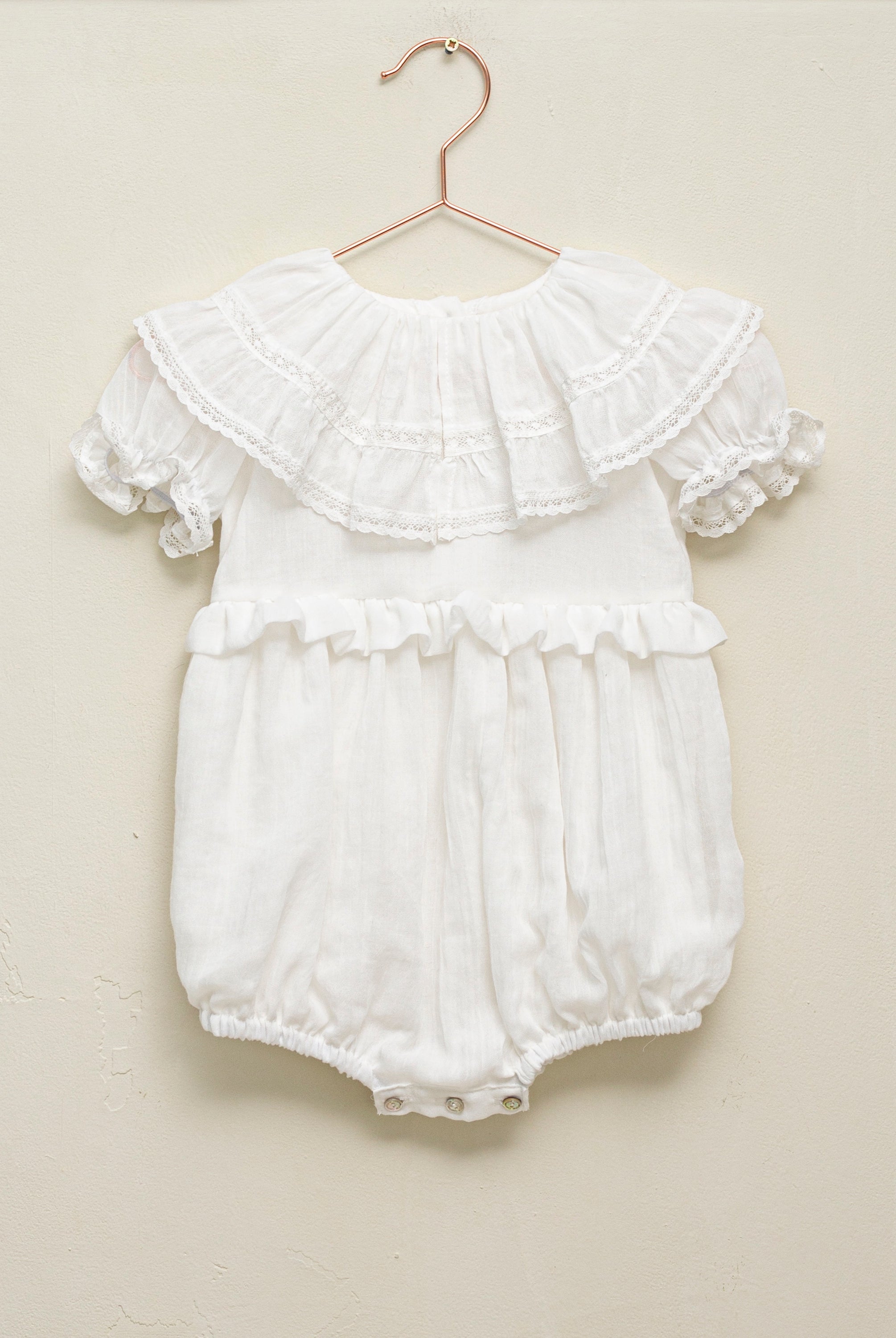 Ranita de Bautizo para bebe en blanco Yves de Cosmosophie