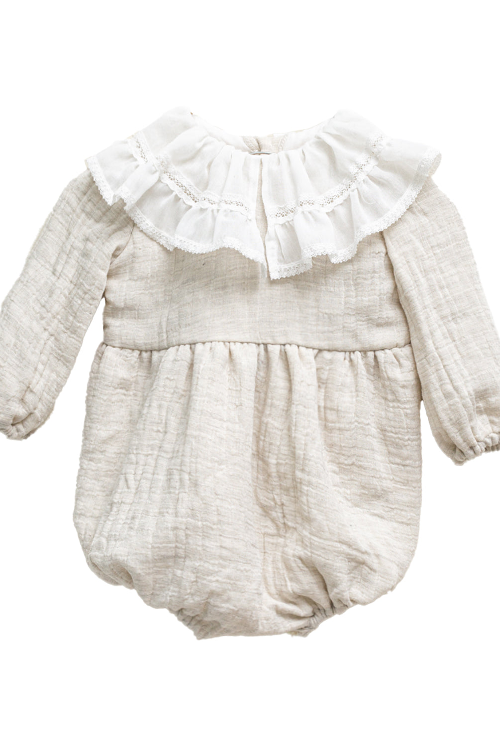 Ranita elegante bebe en gris cuello volante con encaje de Cosmosophie