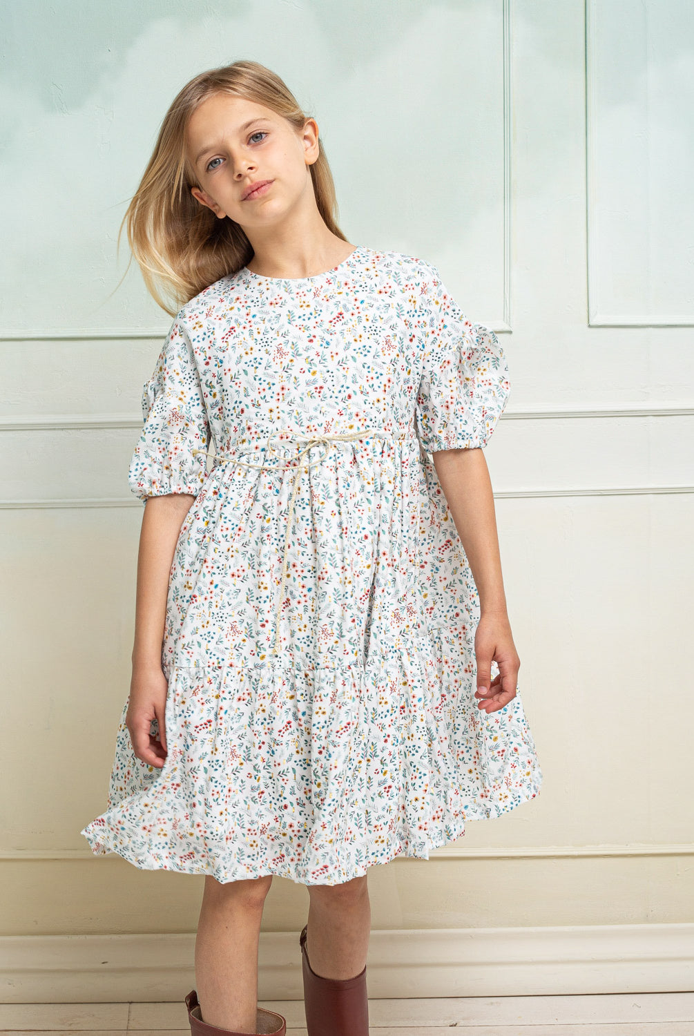 Vestido flores y oro Alice adolescente Cosmosophie