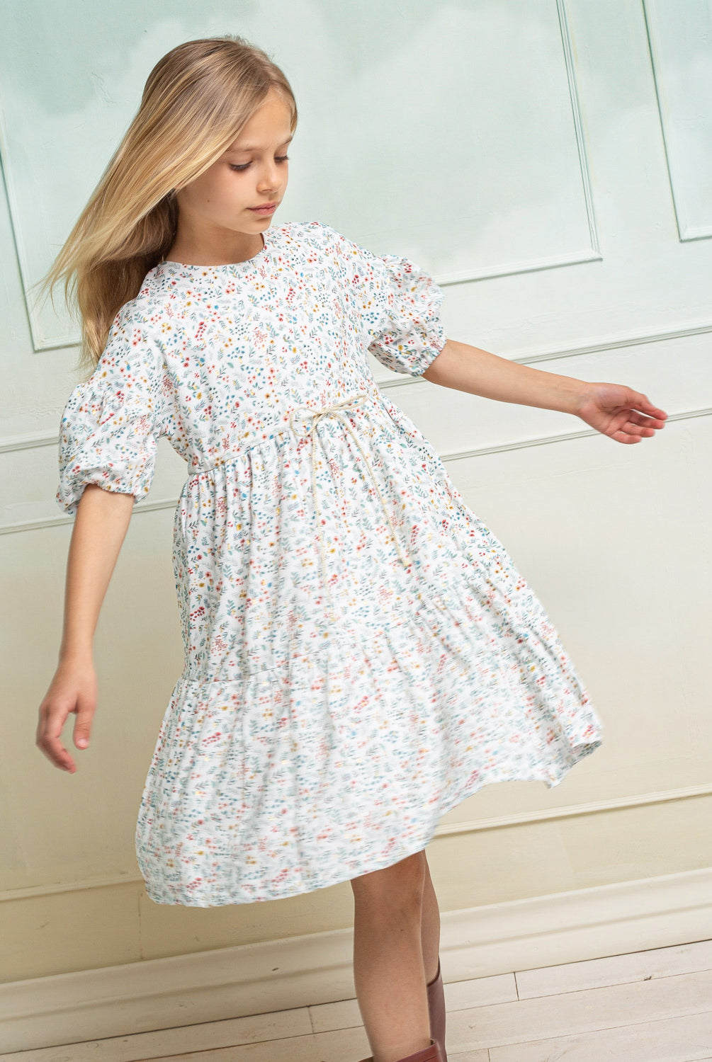 Vestido flores y oro Alice adolescente Cosmosophie