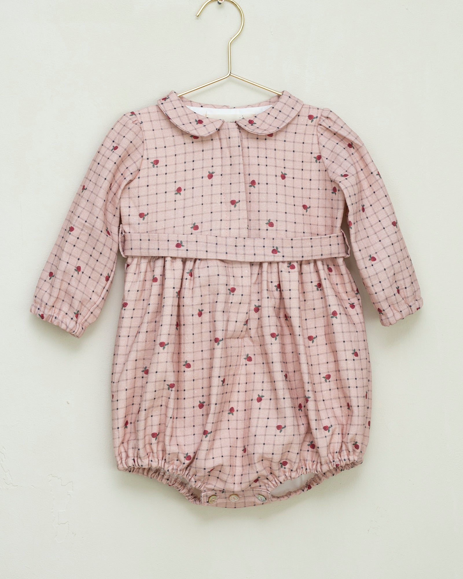 Ranita de bebe rosa con fresas Chaumont de Cosmosophie