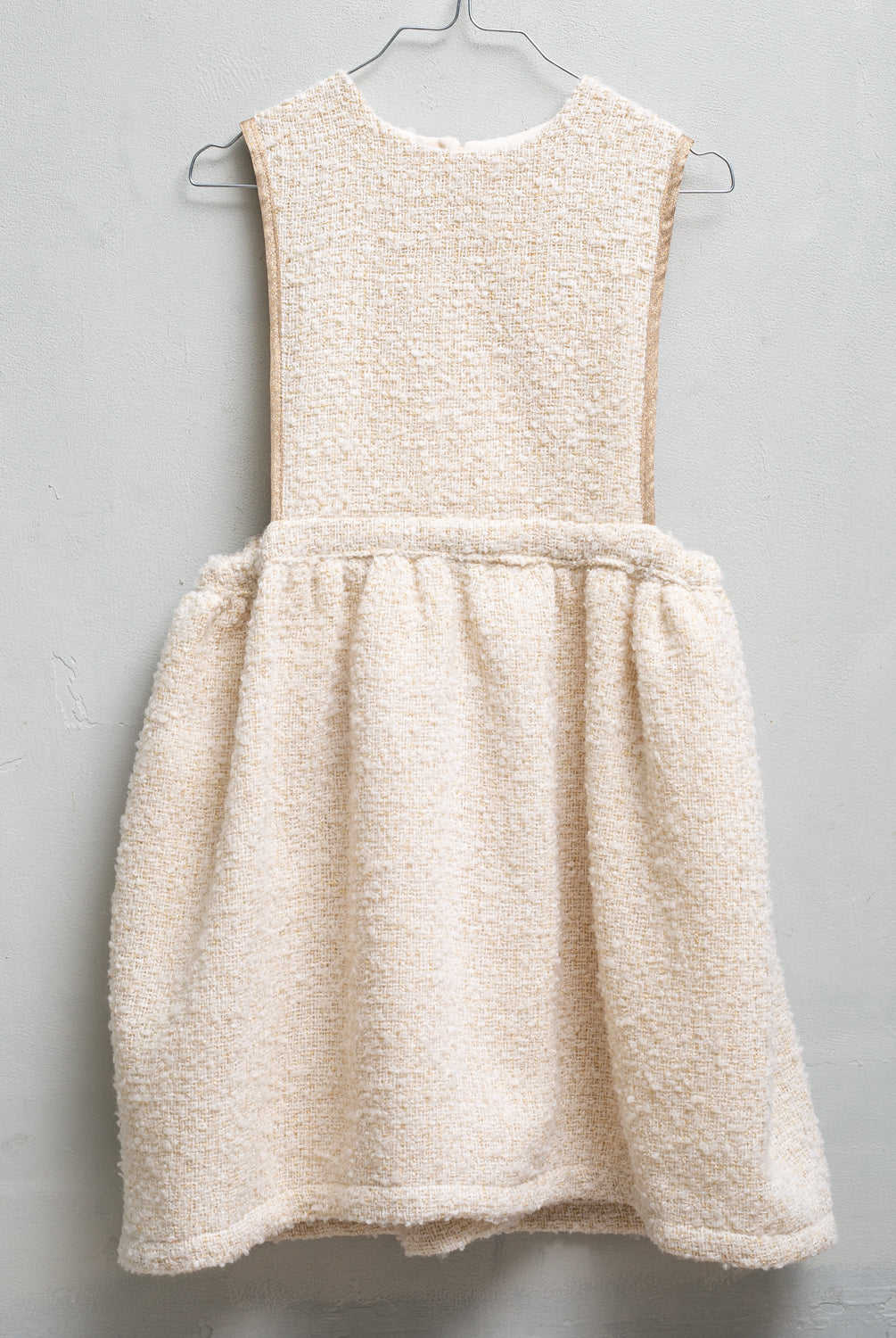 Pichi tweed Beige y oro para ocasiones especiales Cosmosophie