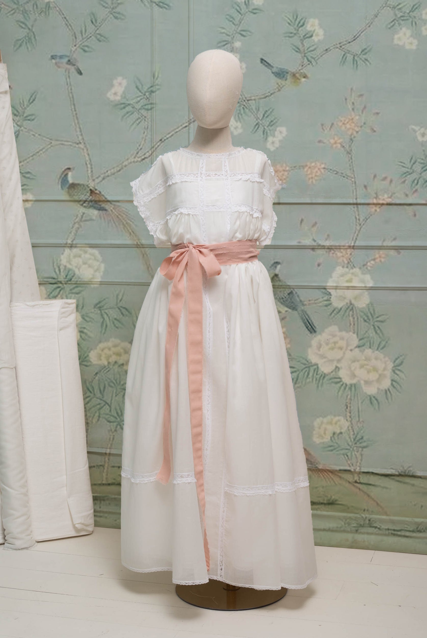 Fajin de ceremonia en rosa efecto vintage