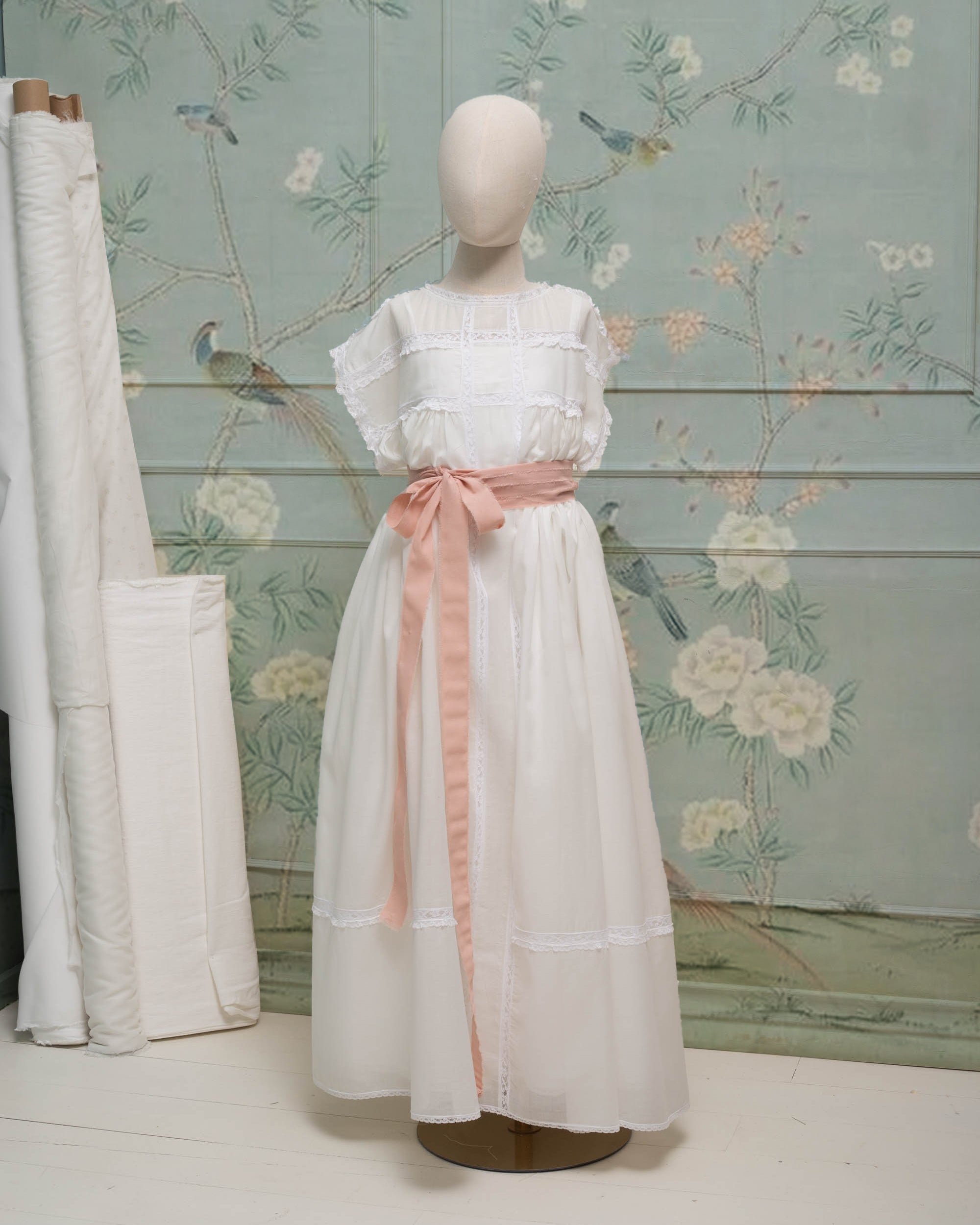 Fajin de ceremonia en rosa efecto vintage