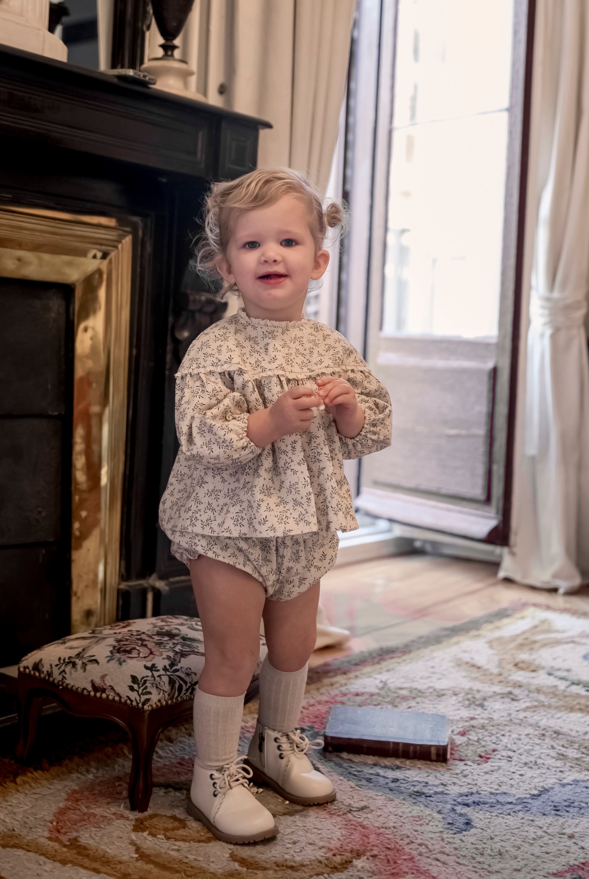 Conjunto bebe lino de flores de cosmosophie