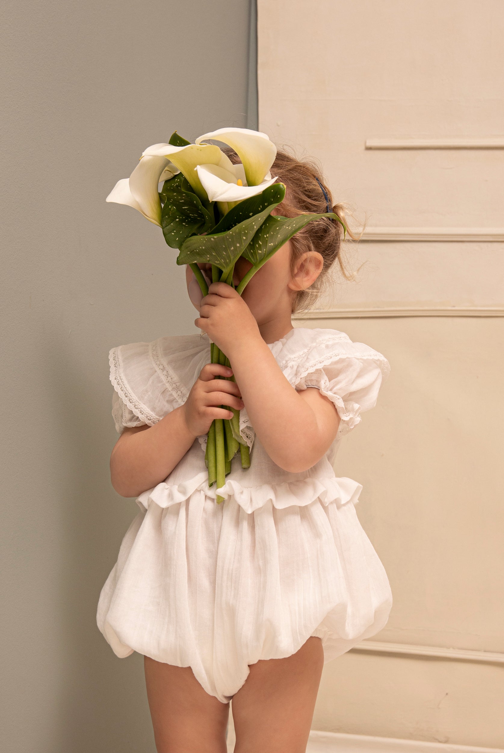 Ranita de Bautizo para bebe en blanco Yves de Cosmosophie