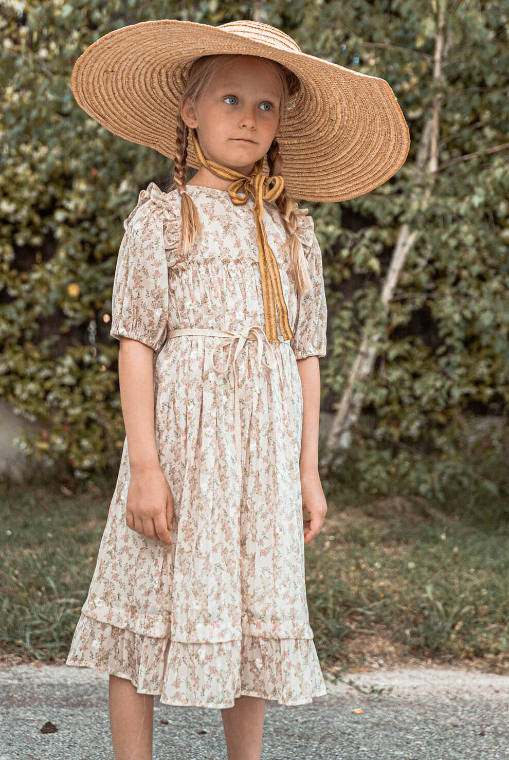 Vestido de flores rosa Cosmosophie