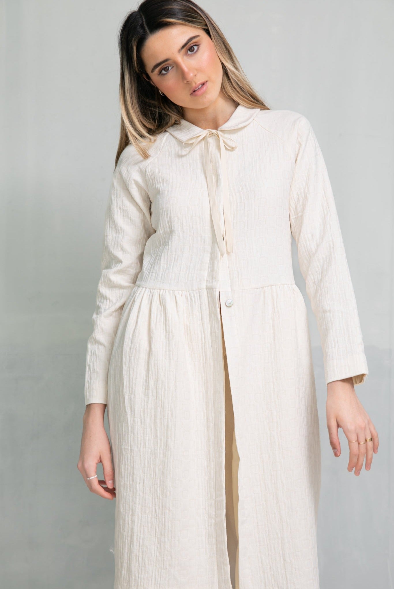 open front dress coat in Yvory Cosmosophie