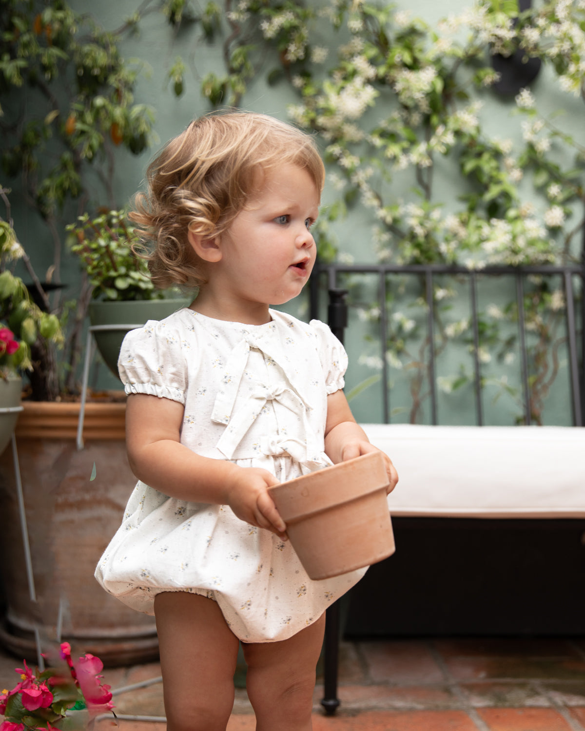 Ranita bebe flores Lazadas pecho de Cosmosophie