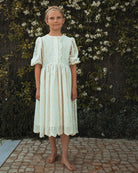 Vestido de bambula bordada para niña Cosmosophie