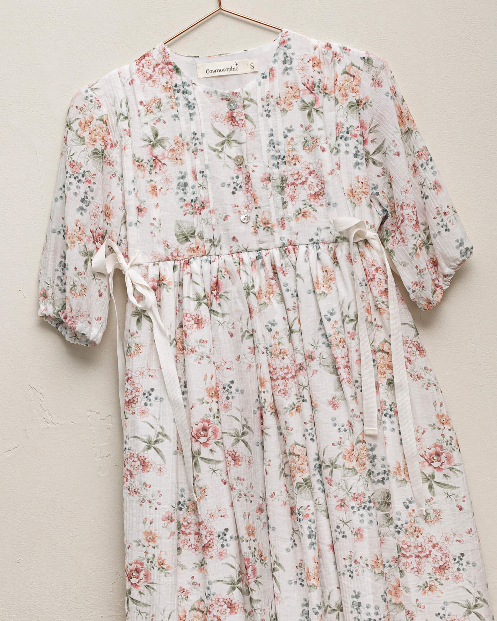 Vestido flores niña invitada a boda Cosmosophie