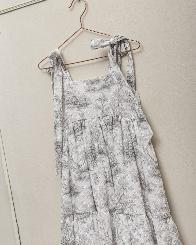 Vestido batistas bordada Toile de Jouy Cosmosophie