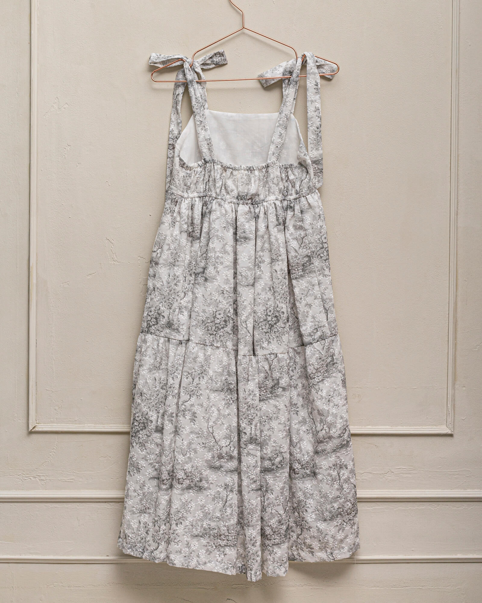 Vestido batistas bordada Toile de Jouy Cosmosophie