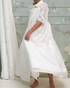 Vestido de comunión niña blanco modelo Gemini. Cosmosophie