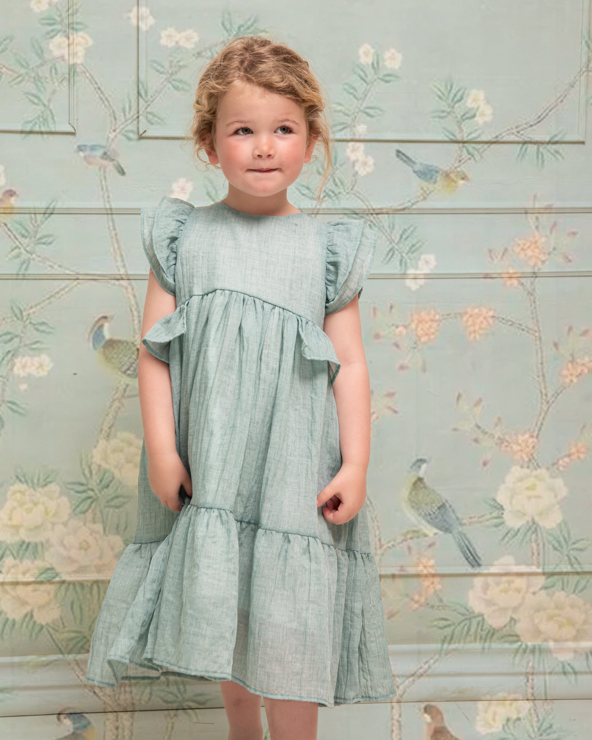 Traje de Arras verde agua Kanon de Cosmosophie.