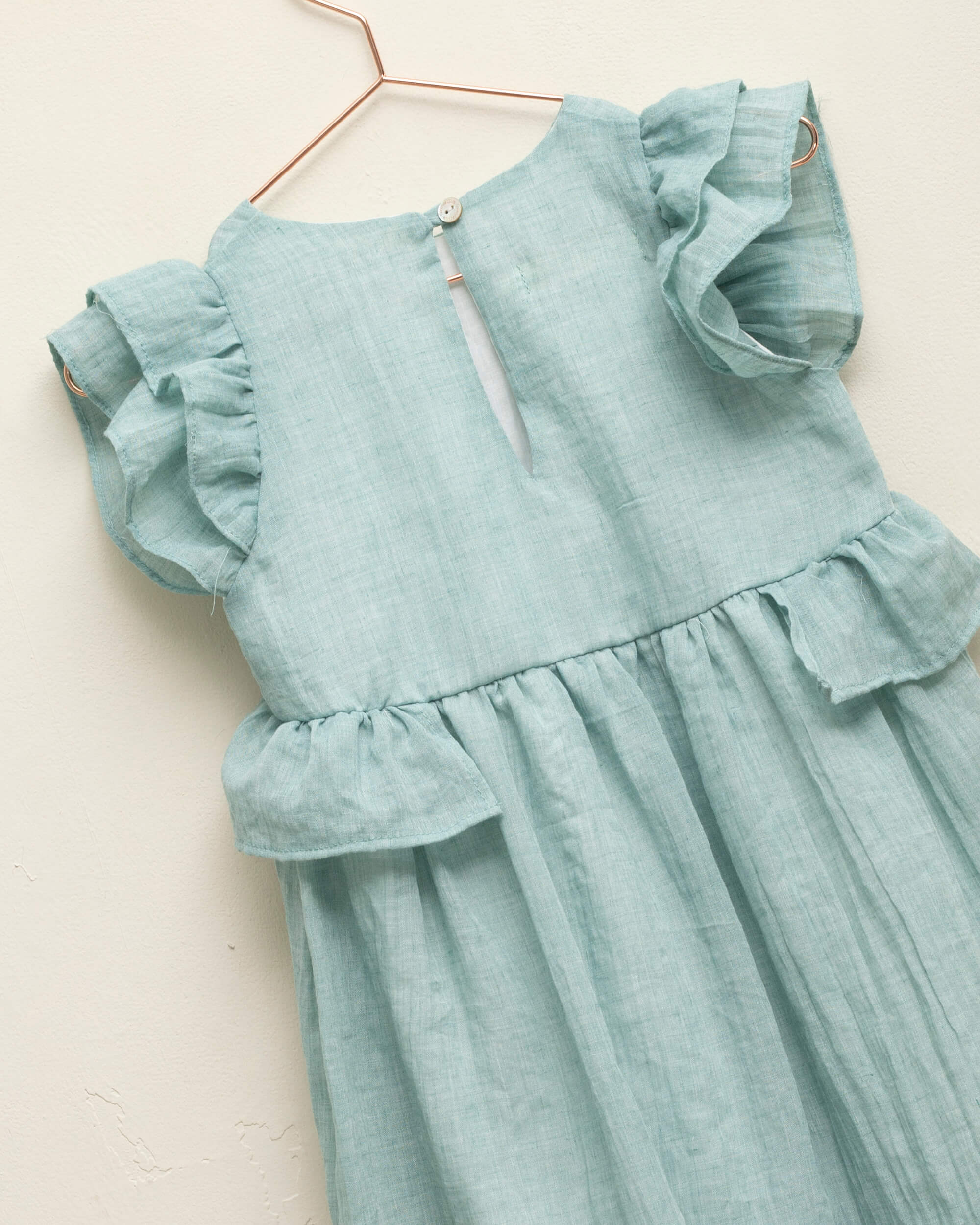 Traje de arras para niña largo en color verde Cosmosphie