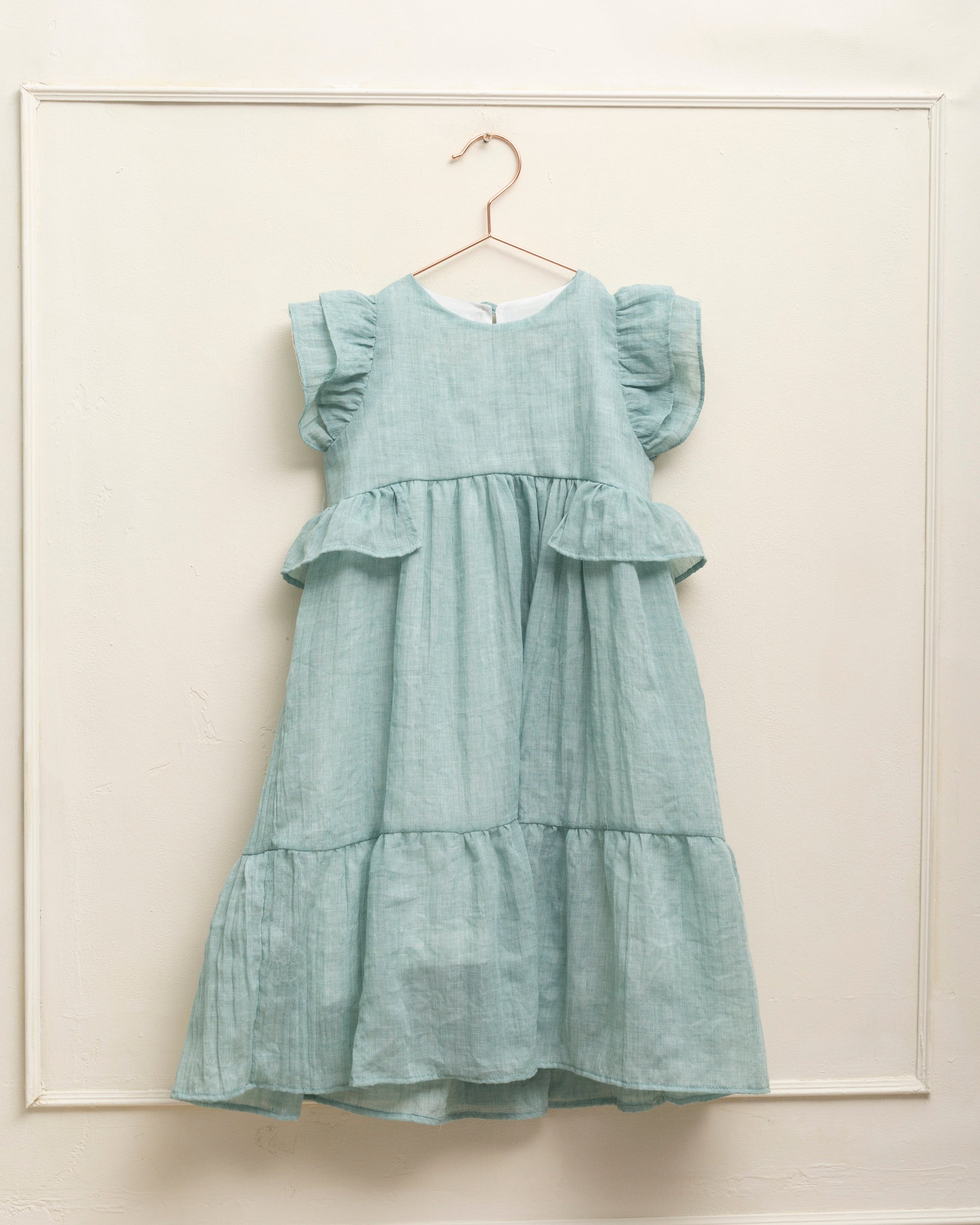 Traje de Arras verde agua Kanon de Cosmosophie.