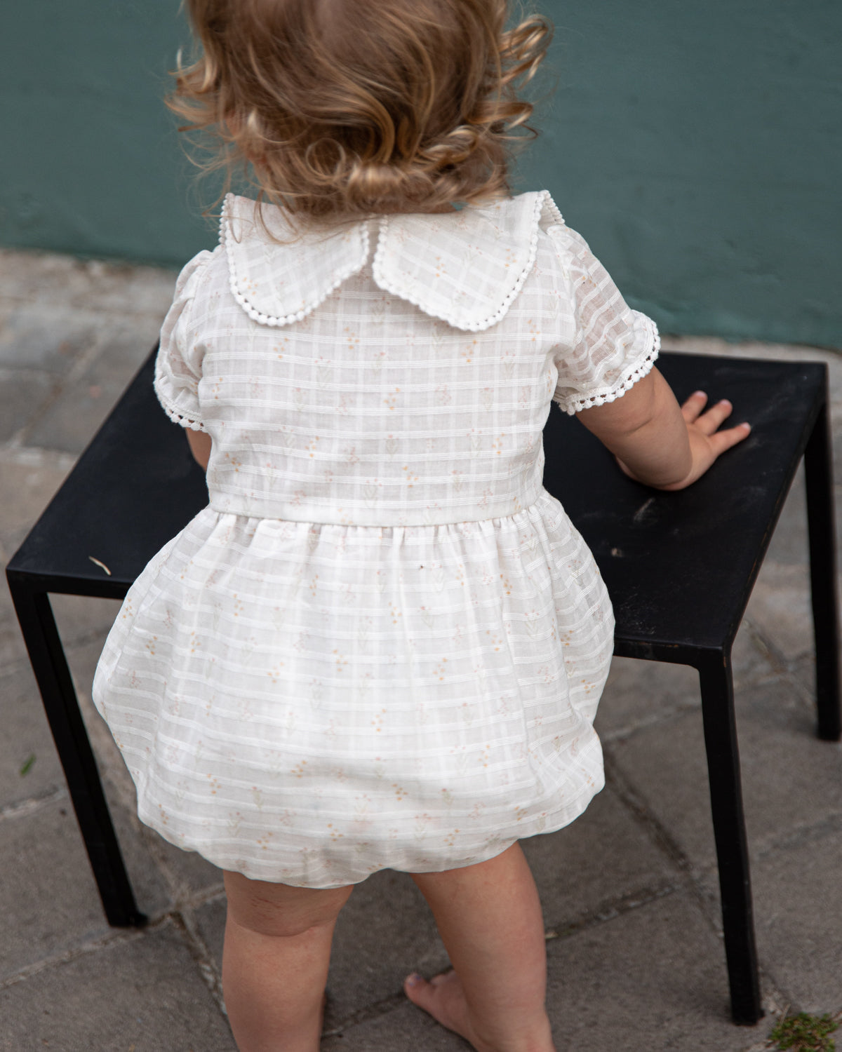 Ranita flores rosas cuello bebe de Cosmosophie