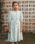 Vestido bordado de flores azules cosmosophie