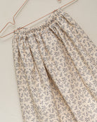 Falda lino beige con flores azul marino Cosmosophie