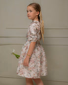 Conjunto de flores para adolescentes falda y blusa. Cosmosophie