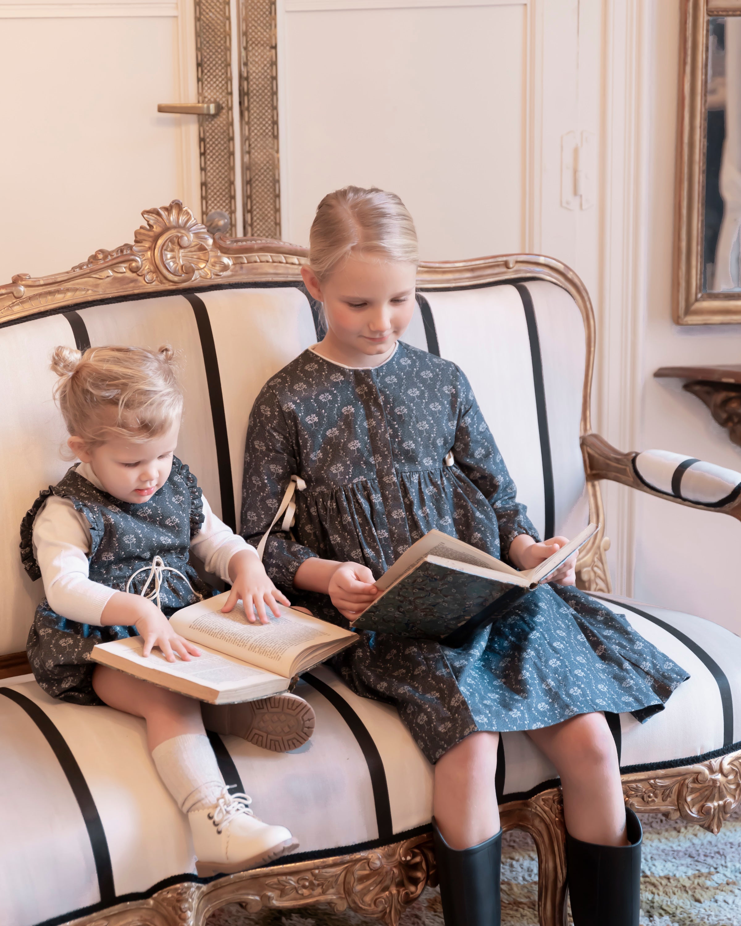 Vestido lino azul noche estampado arboles Cosmosophie