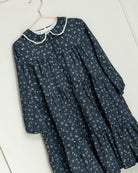 Vestido azul noche con flores y oro Cosmosophie