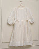 Vestido beige tejido bordado Cosmosophie