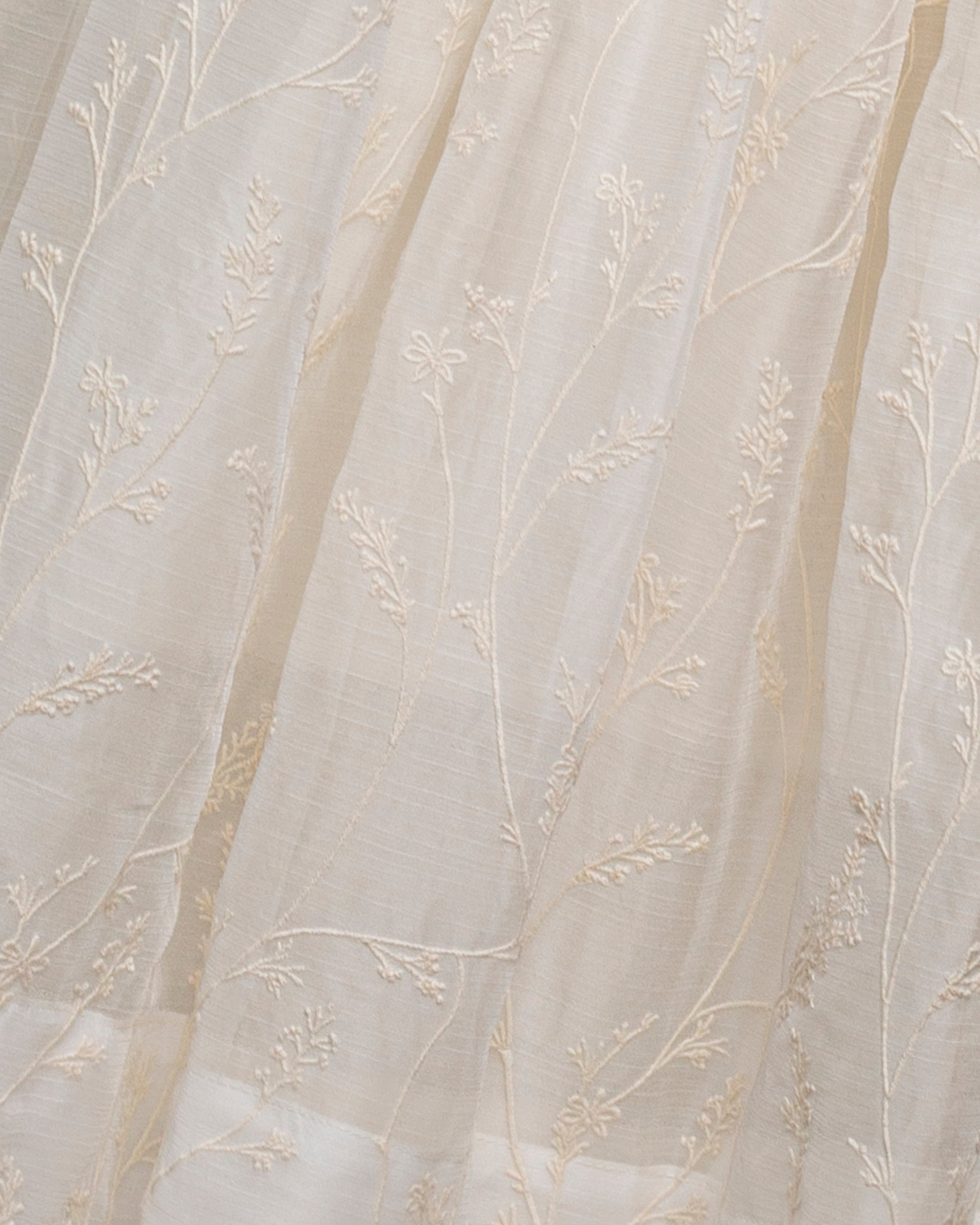 Vestido beige tejido bordado Cosmosophie